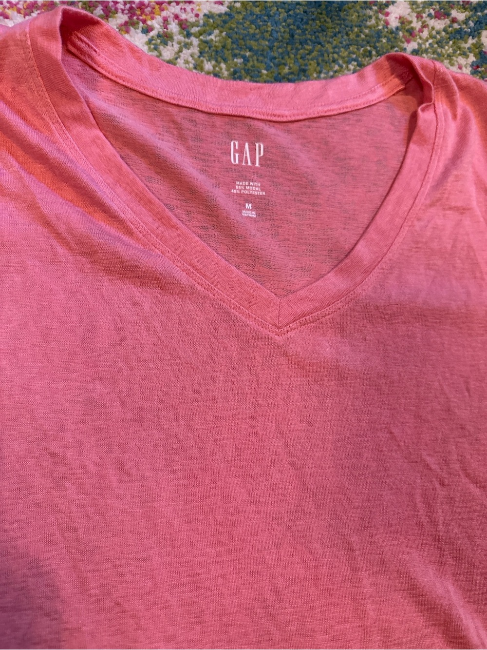 GAP Women's V-Neck Tee in Coral